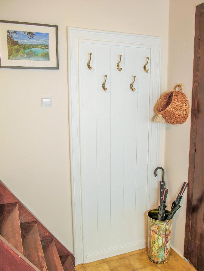 Apple Tree House Villa Lubin  Ngoại thất bức ảnh