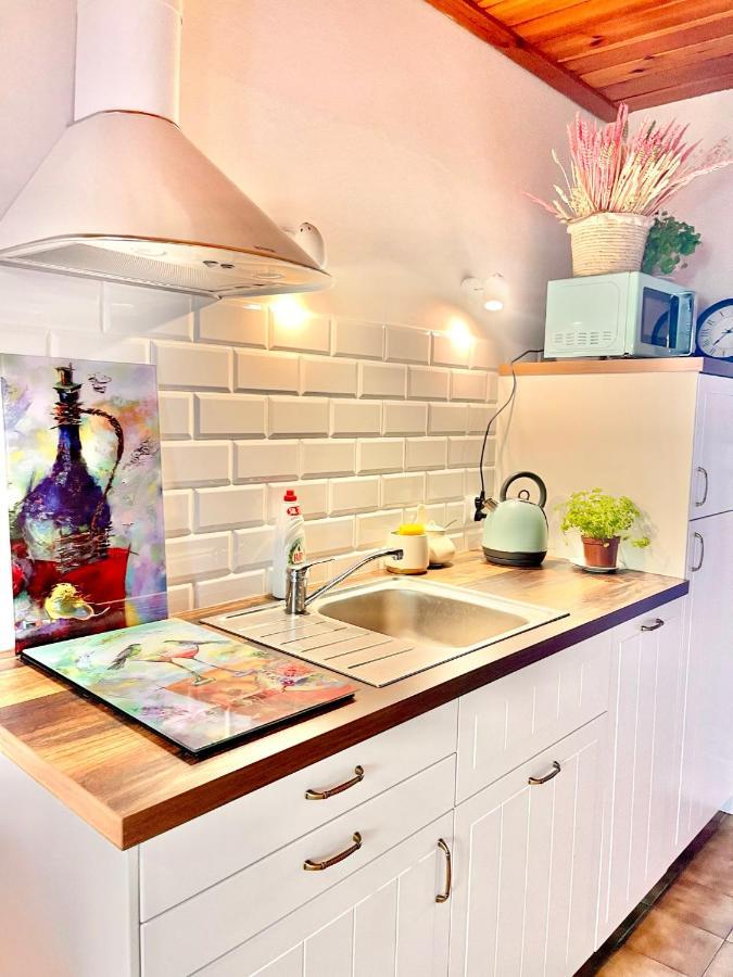 Apple Tree House Villa Lubin  Ngoại thất bức ảnh