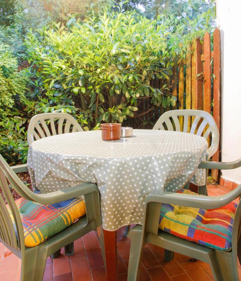 Apple Tree House Villa Lubin  Ngoại thất bức ảnh